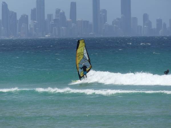 Wavesailing small Currumbin