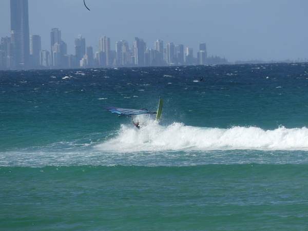 Wavesailing small Currumbin