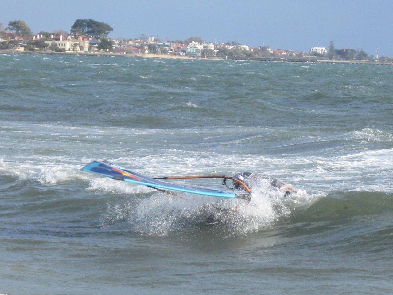 20sep08 Great action @ Elwood beach