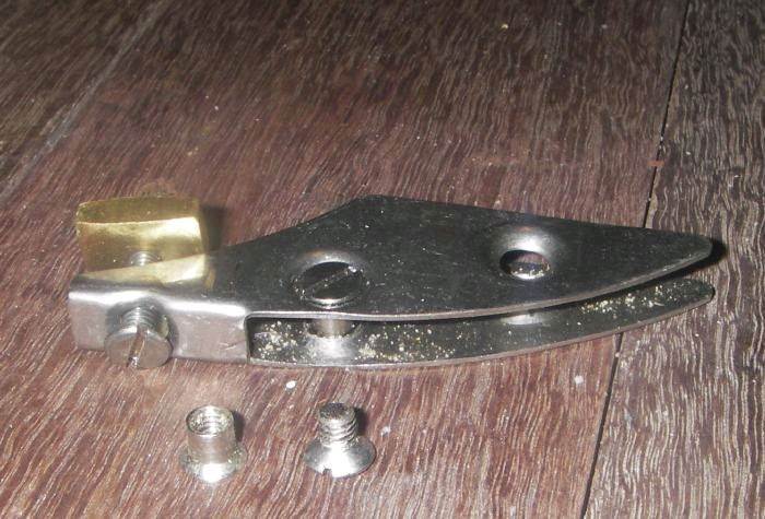 Fin saver tab