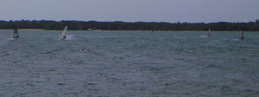 25 knots