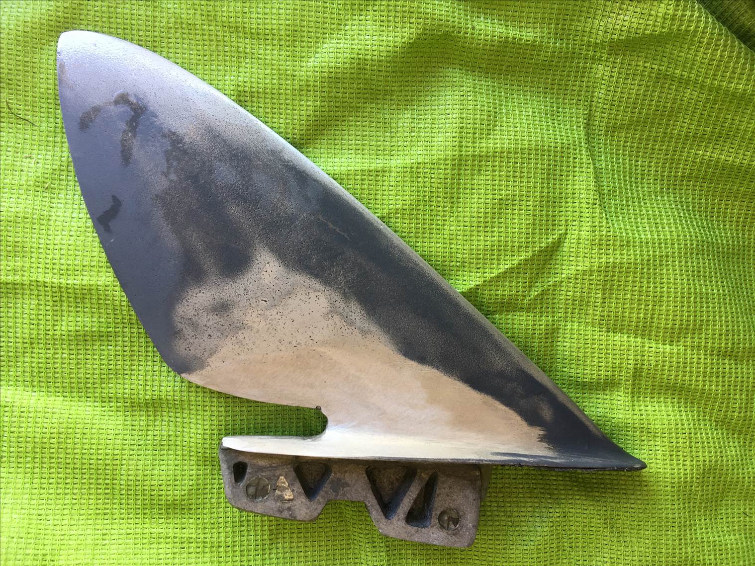 FF Cut out