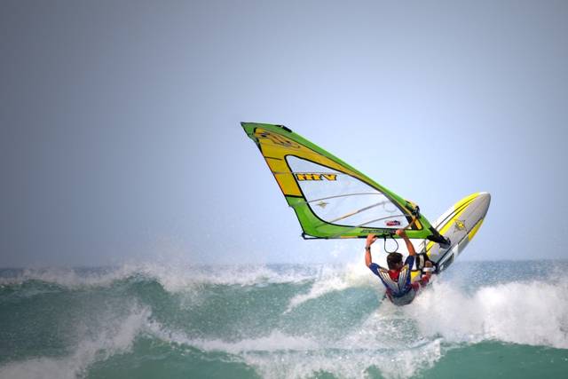 SHQ Cup Inlet & Wave