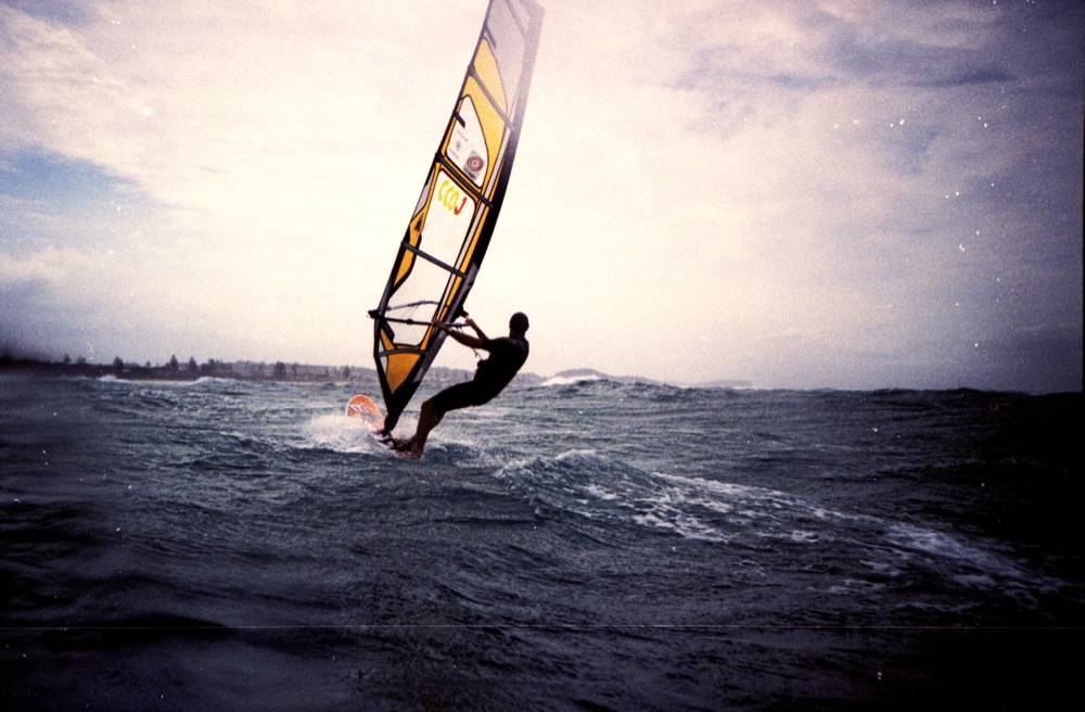 SEQ Wavesailing sign on day