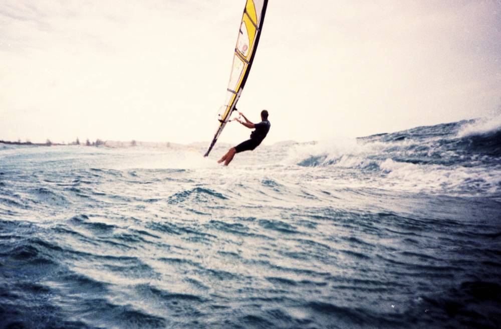 SEQ Wavesailing sign on day
