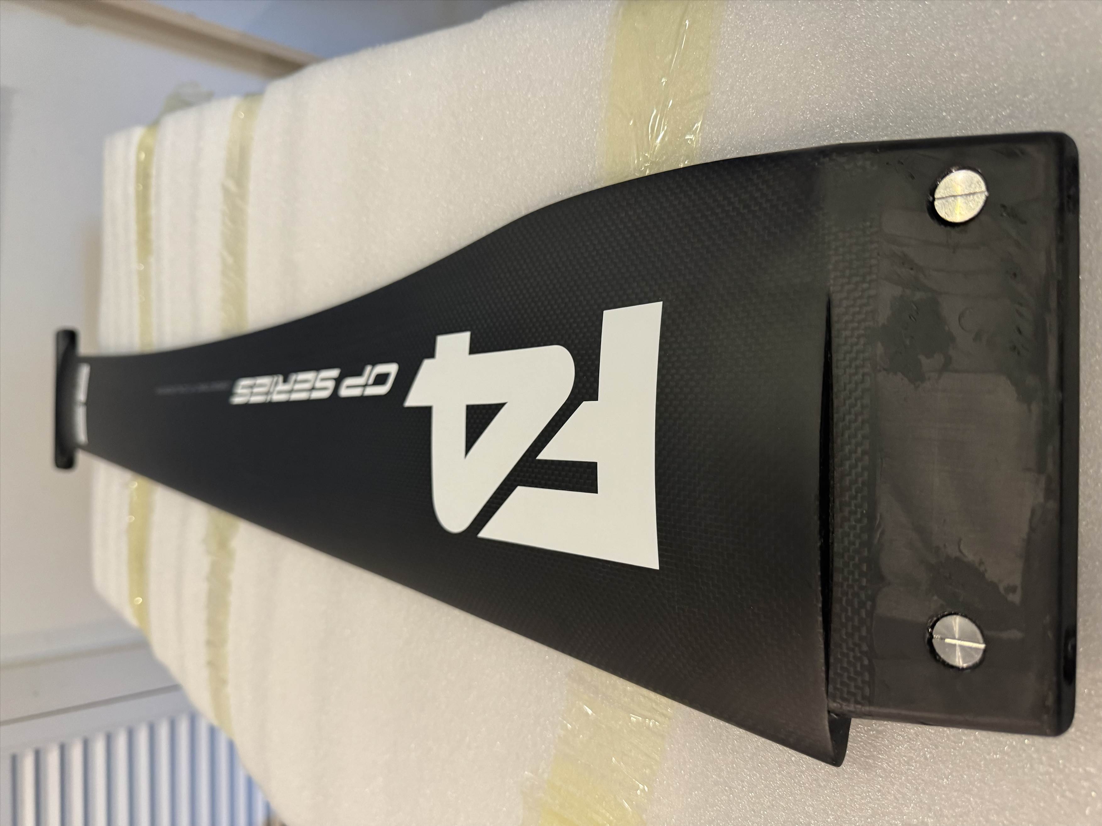 F4 Foils