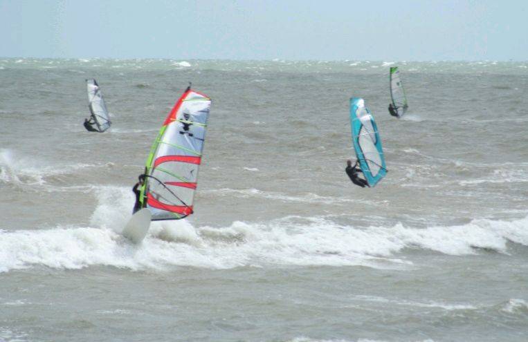 Photos at seacliff 26/9/09 by Vikki Collis