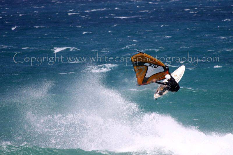 SHQ Cup event Wave pics at Warratah Bay on Tue