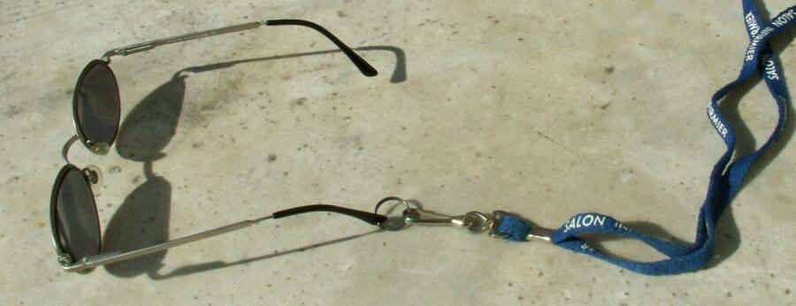 securing glasses