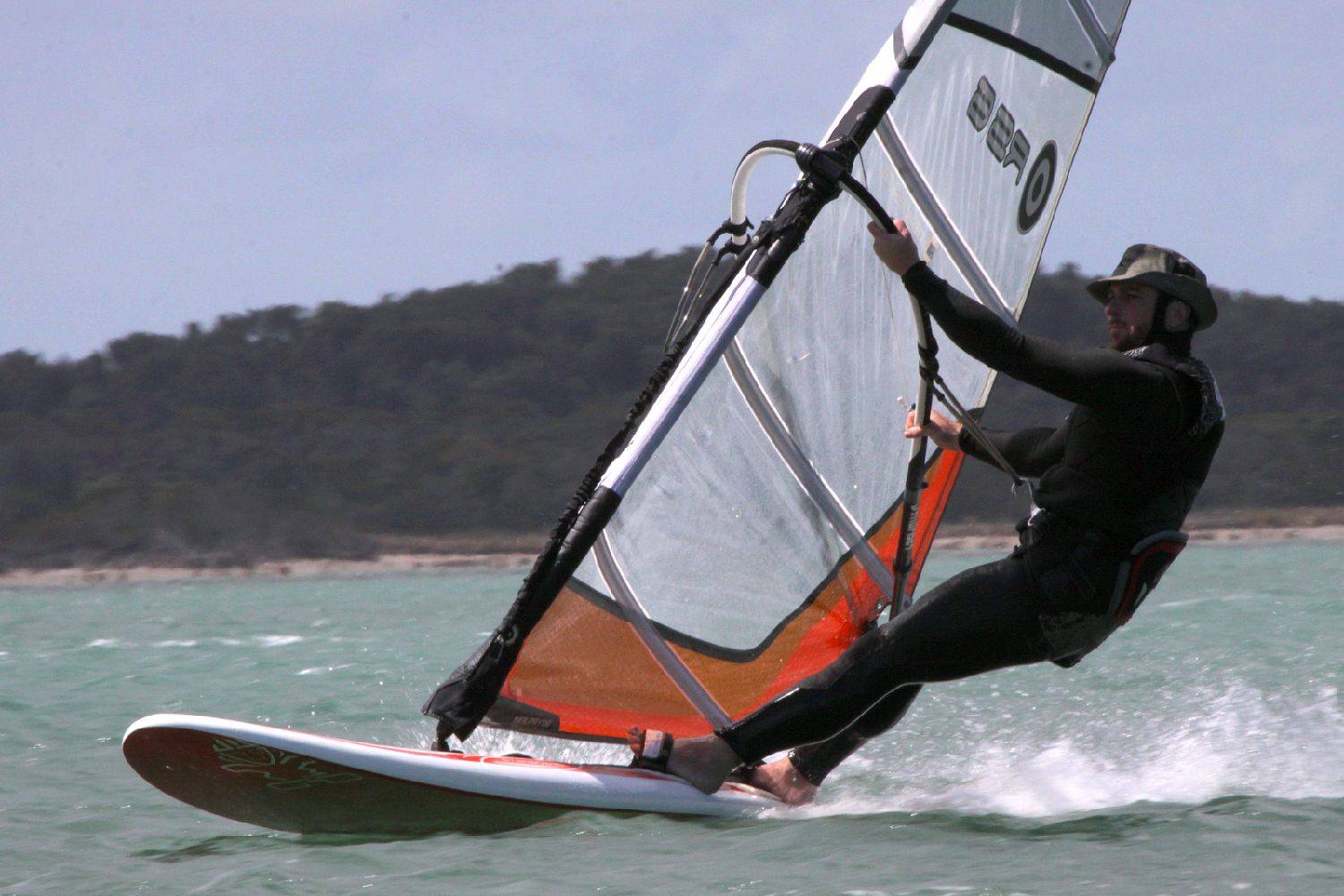 light wind blasting