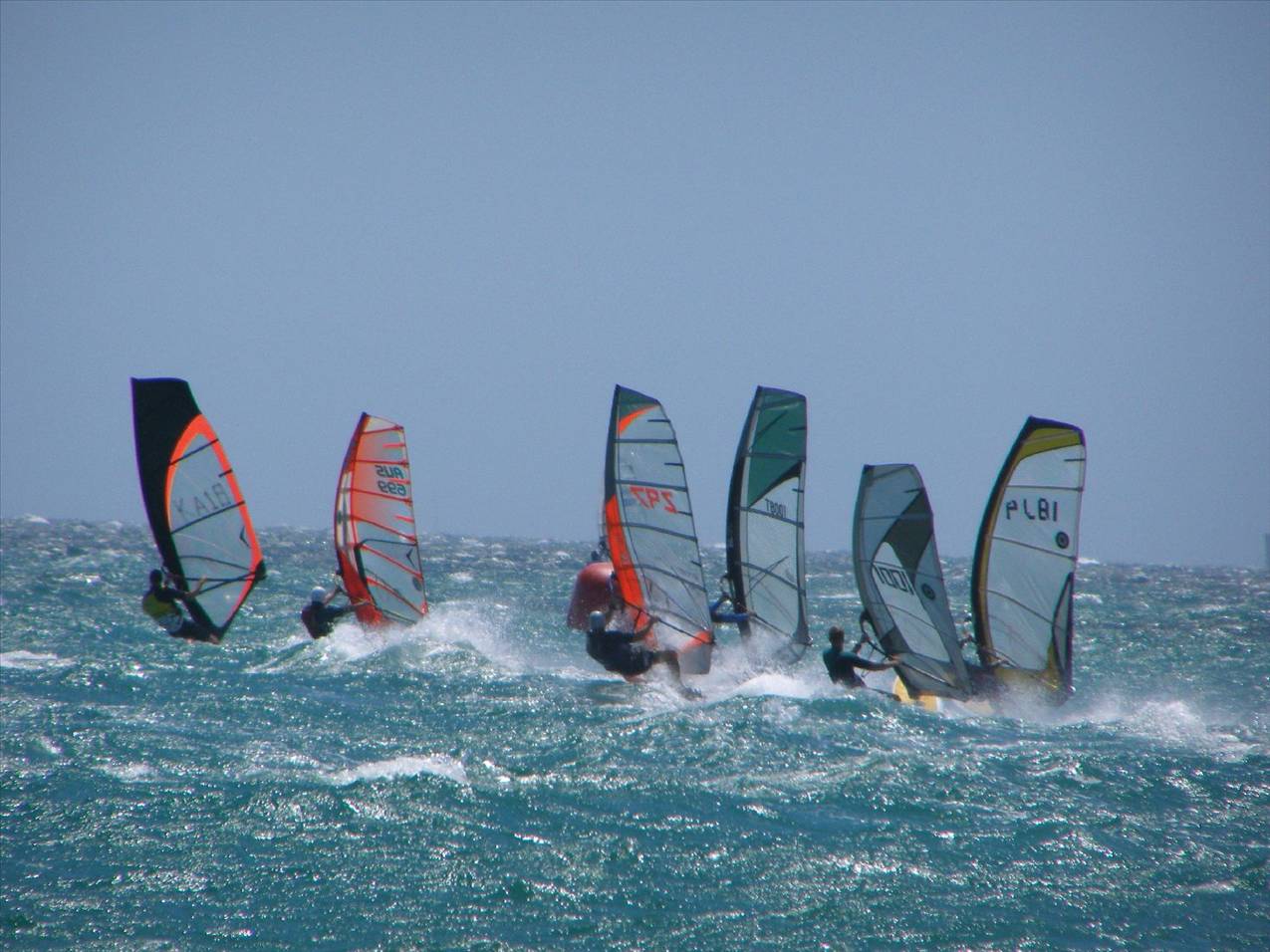 Everyone on full throttle to the first mark.