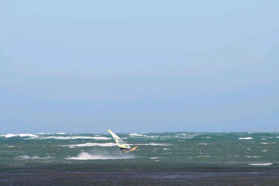 25+knot SE