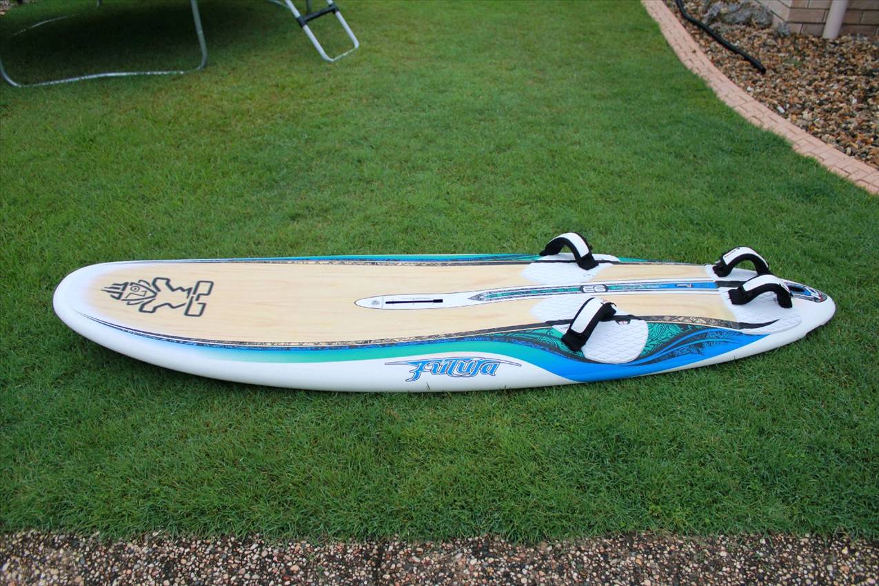 2011 Futura 93 Wood