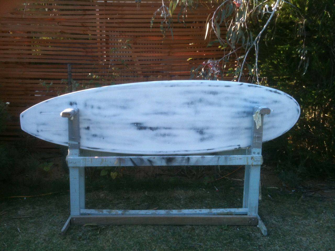 filler sanded. To spray clear or white or colour? hmm what to do?