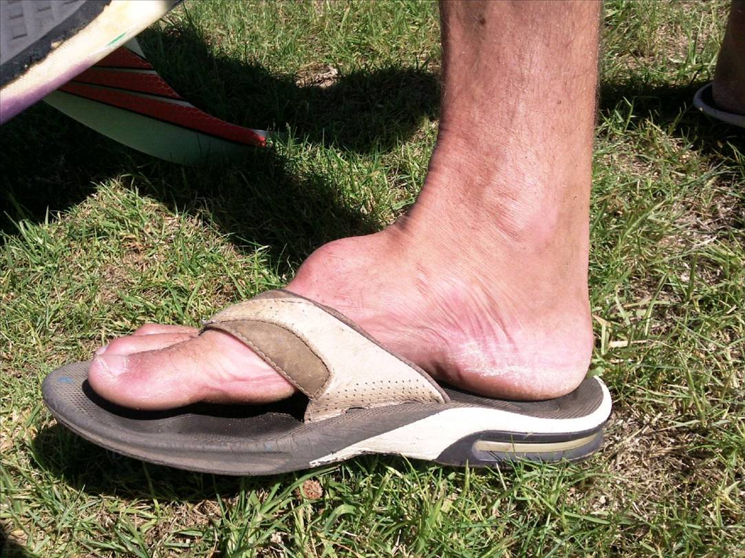Deanos Foot