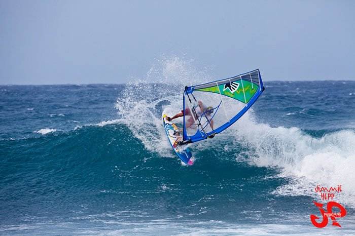 4batternwavesail2