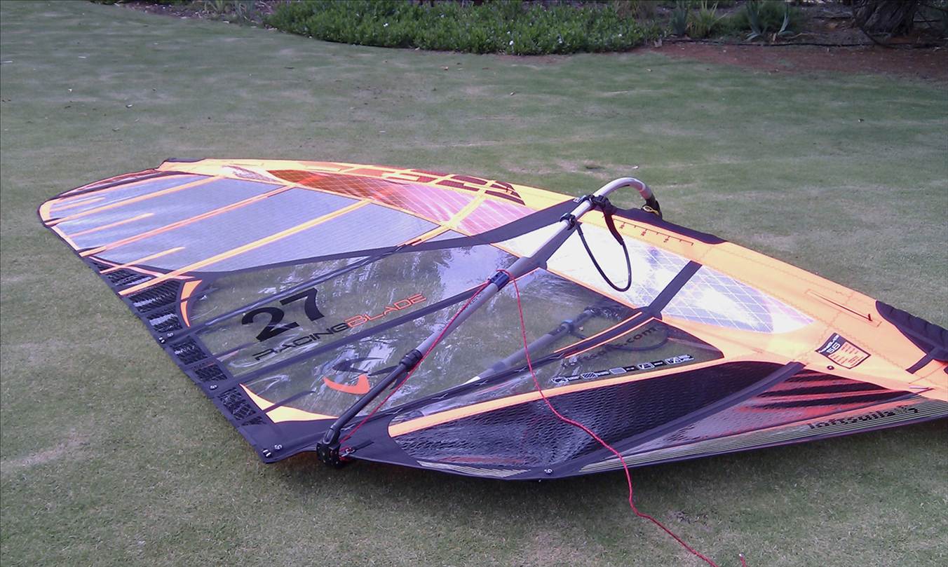 5.6 2012 Loft Racing Blade
