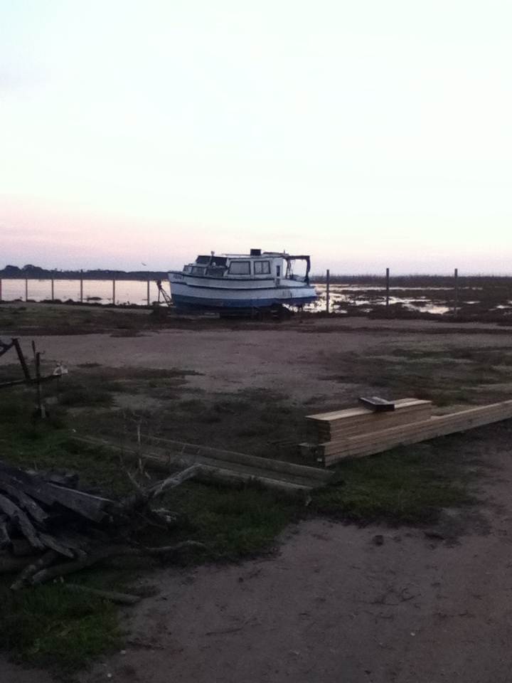 Miss Adventure Hollands Landing 001