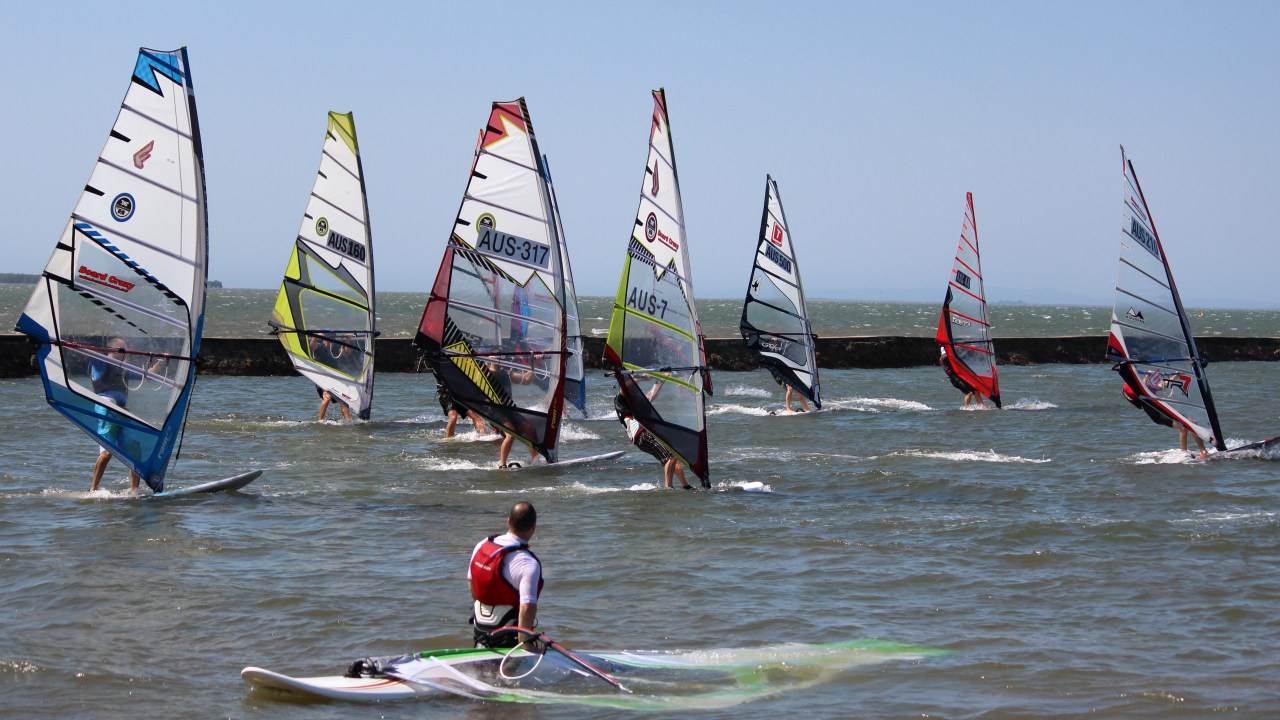 bayside race
