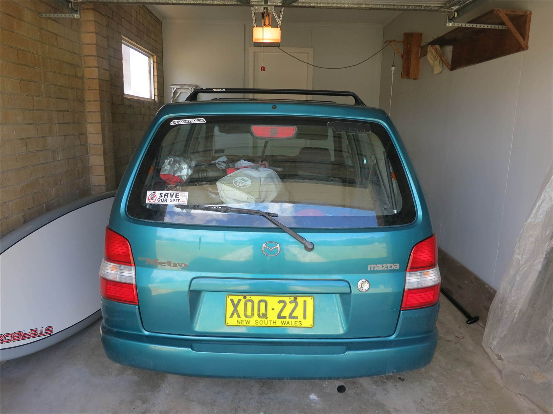 Mazda 121
