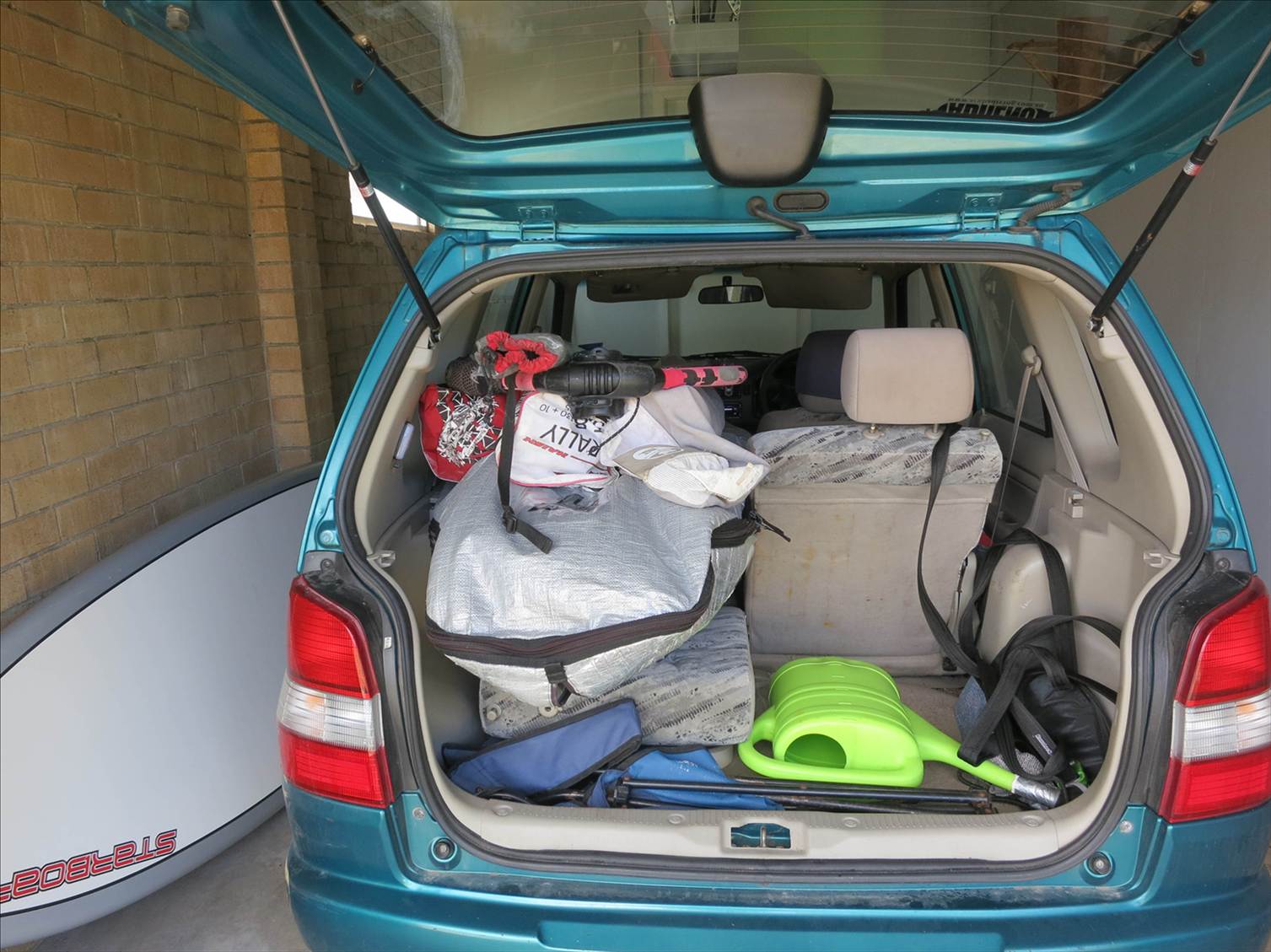 Mazda 121