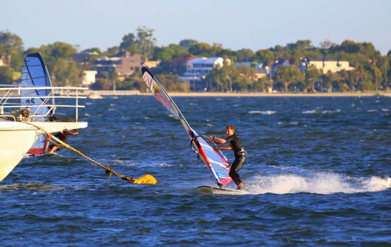 Wed slalom racing