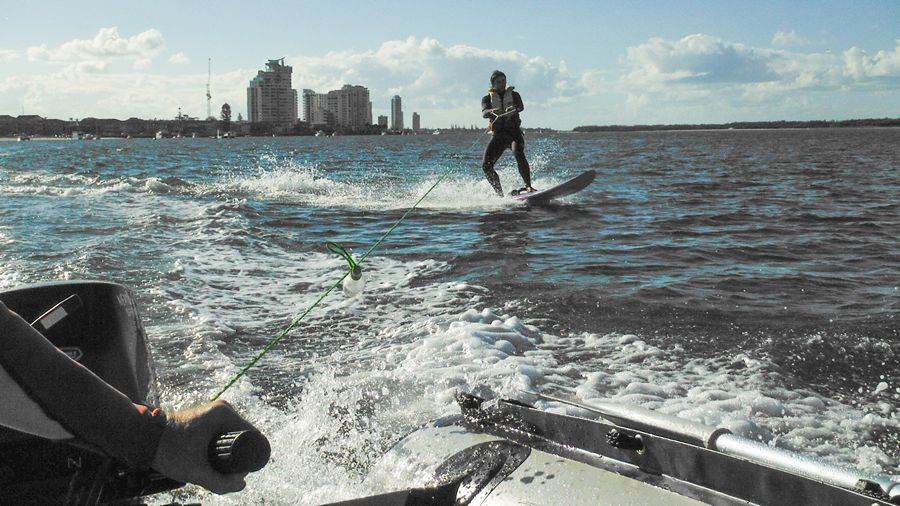 Wind-Skurfing