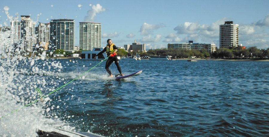 Wind-Skurfing