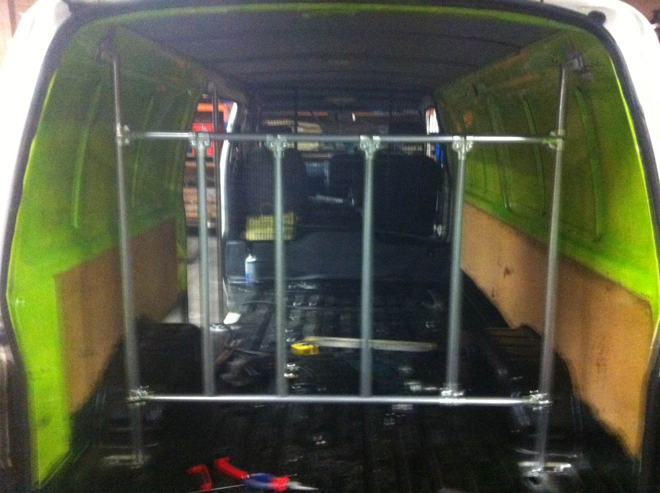 Van2