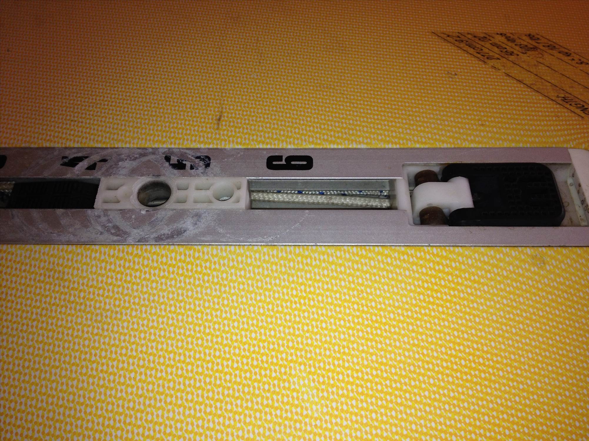 Mistral mast base