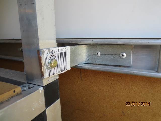 Brackets 001