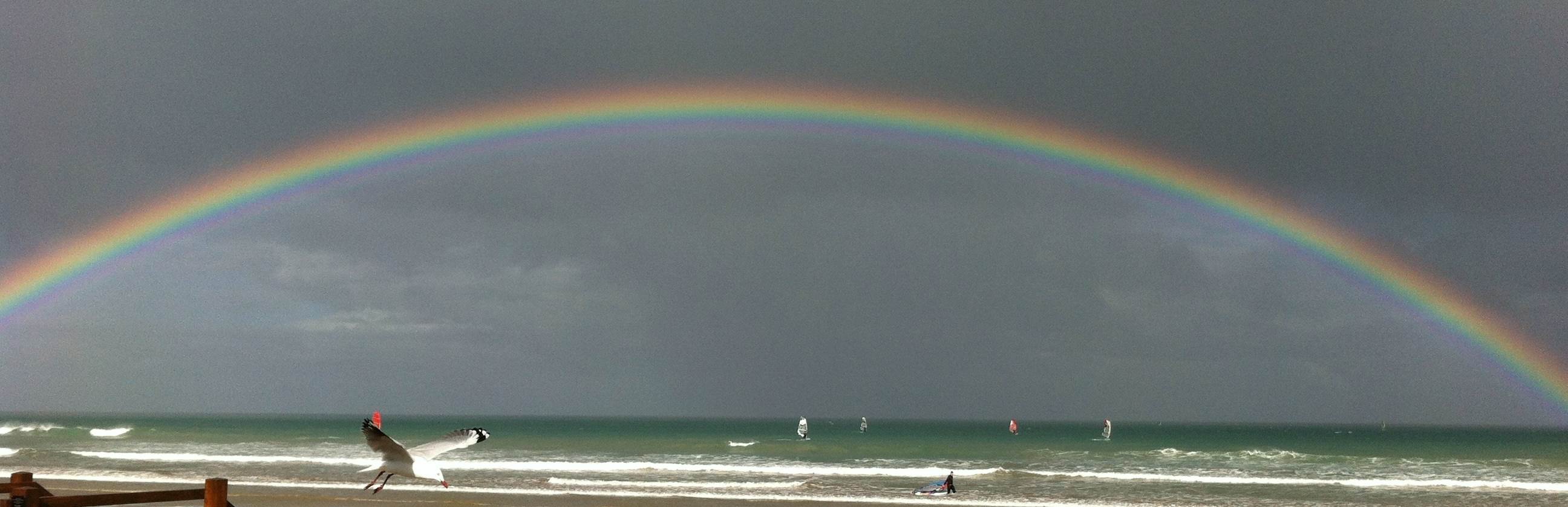 Day Street Rainbow Between Sets