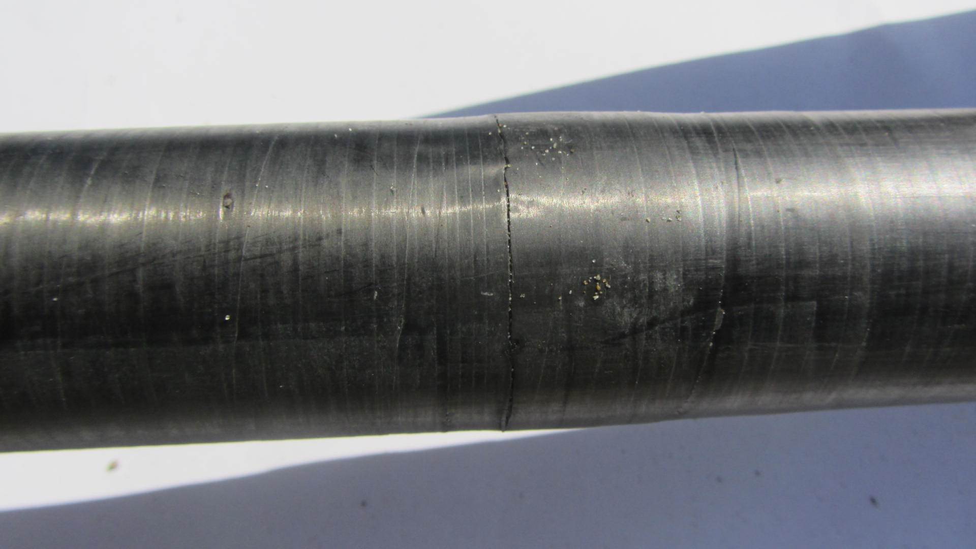 Mast cracks - two masts same cracks