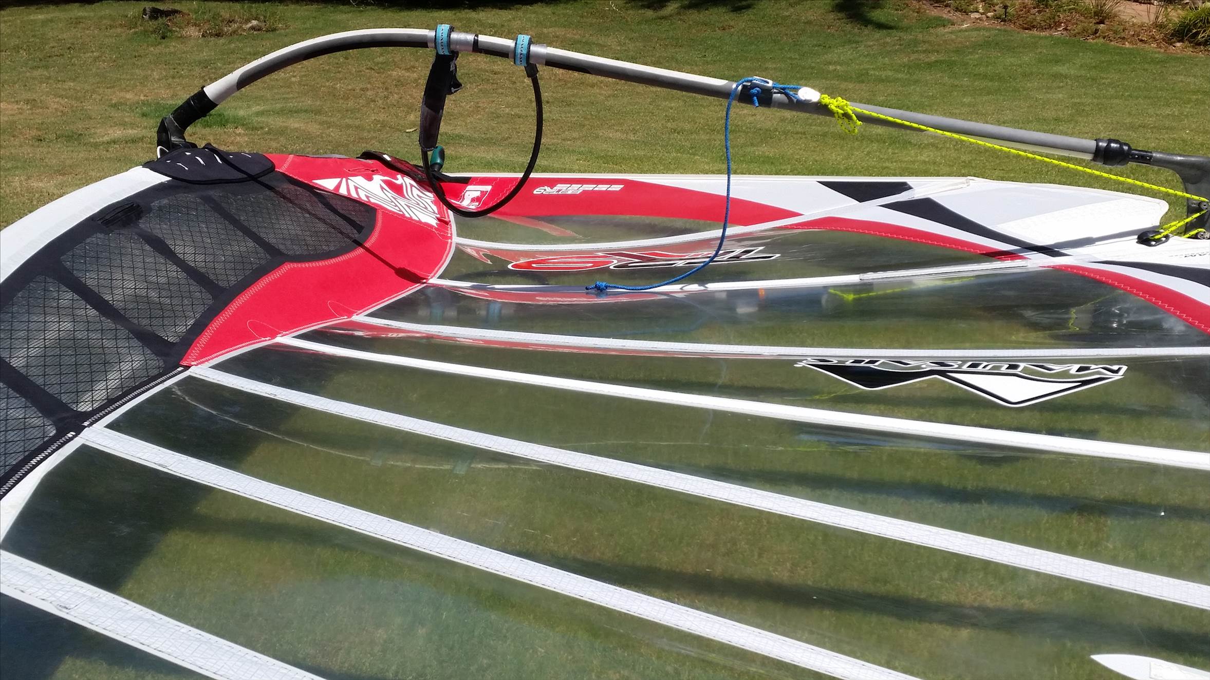 TR9 5.9 rigged on RDM CC mast