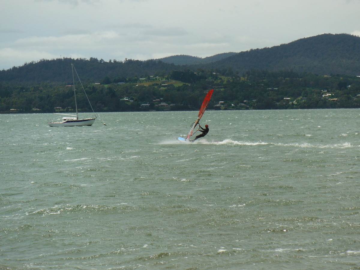 Windy SE