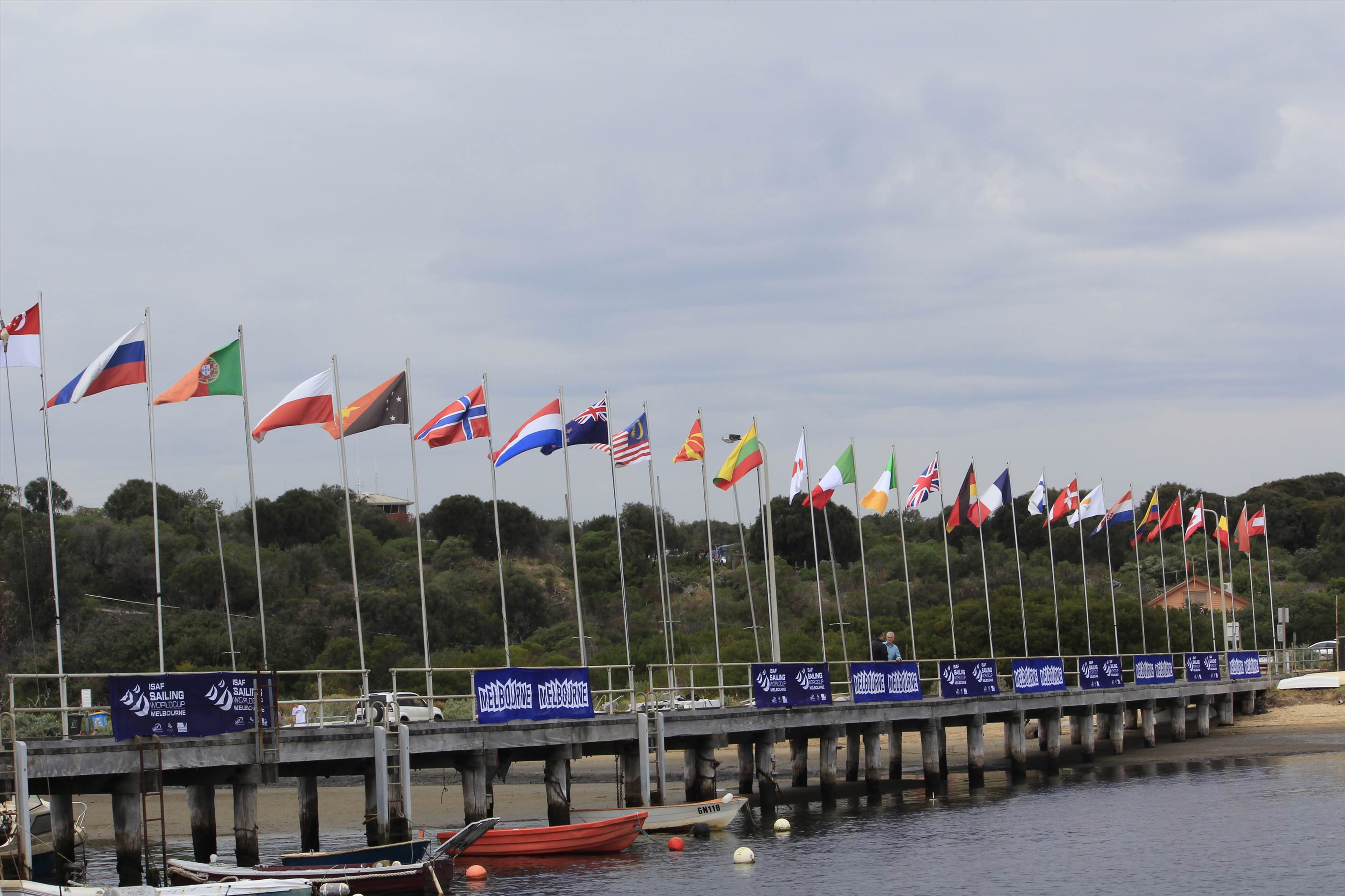 Sail Melbourne 2105