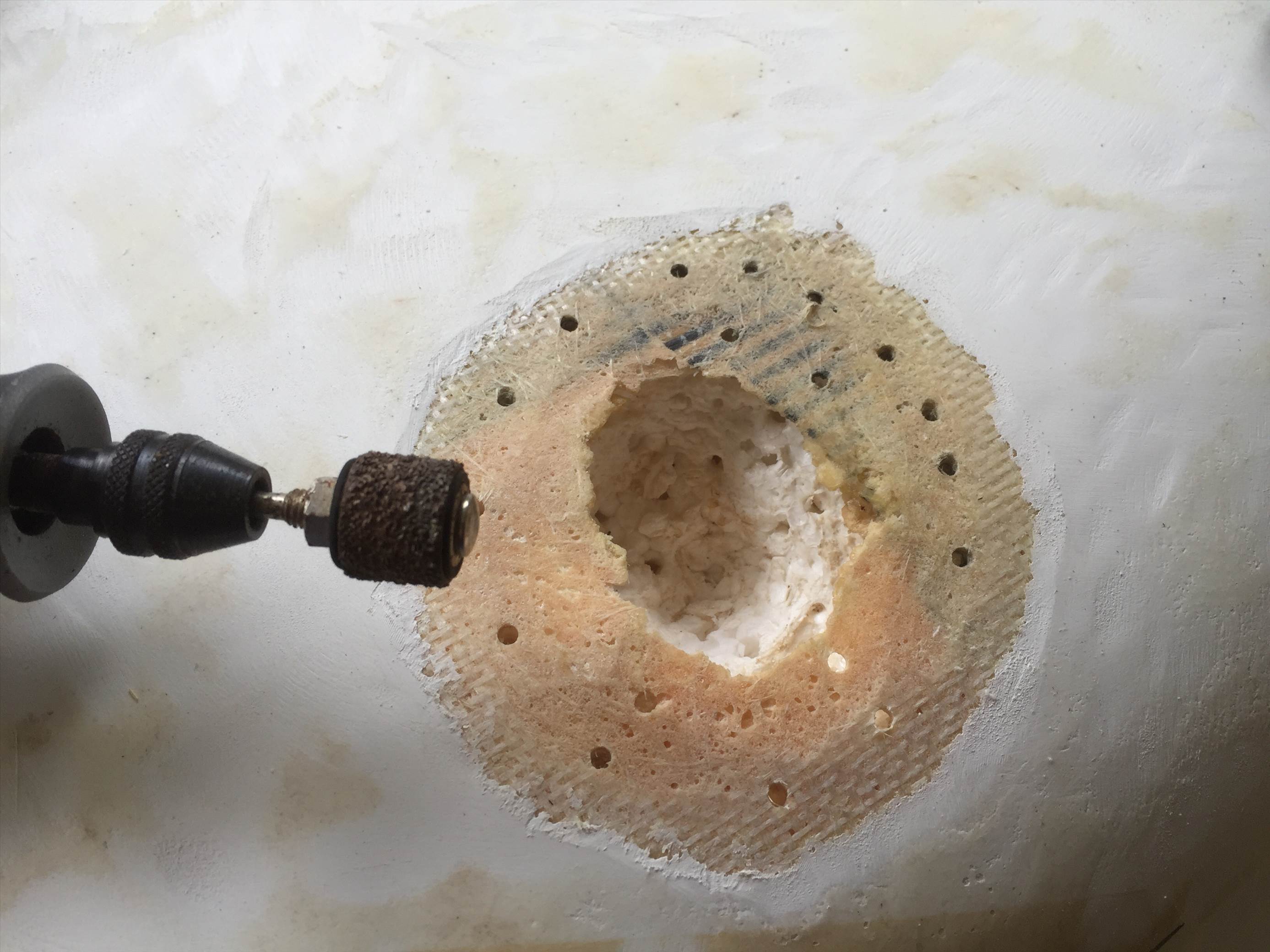 F2 Lightning foot plug repair