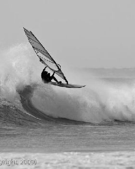 Pete Ross and Maris Naish testing the OES 2010 Twin Fin 90 and 95  at Walkers Rocks West South Austr