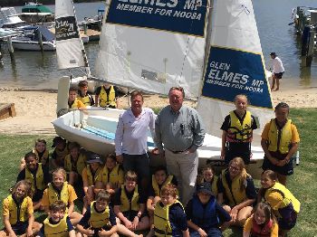 Politician supporting kids sailing for advertising. - Sailing News