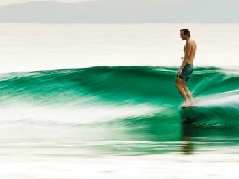 Toes on the Nose - why hanging 5/10 will always be cool. - Surfing News