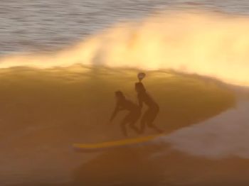 Two brothers ripping, on the same SUP board! - Stand Up Paddle News