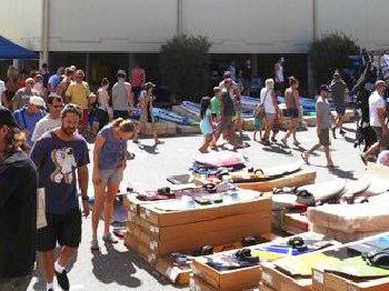 The legendary Airborne Kitesurfing Car park Sale returns - Kitesurfing News