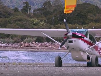 Secret Kite Spot in NZ - Access By Airplane Only! - Kitesurfing News