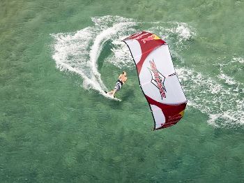 Ask Robby Naish a question! - Kitesurfing News
