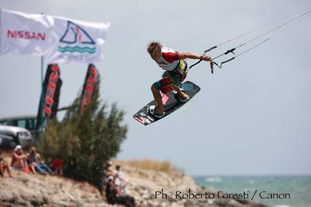 Pro Kiteboard Tour PKRA - TERI KITE PRO 2009 - DAY 1 / 11