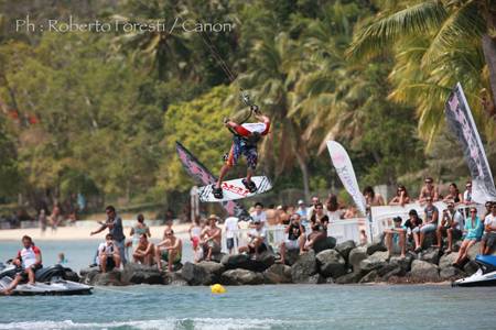 Pro Kiteboard Tour PKRA - TERI KITE PRO 2009 - DAY 1 / 7