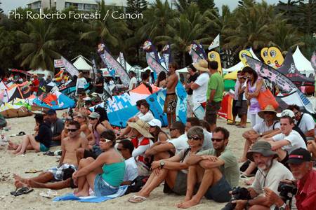 Pro Kiteboard Tour PKRA - TERI KITE PRO 2009 - DAY 1 / 5