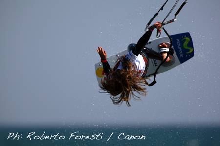 Pro Kiteboard Tour PKRA - MONDIAL DU VENT 2010 - DAY 2 HOT ACTION / 10