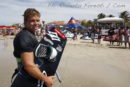 Pro Kiteboard Tour PKRA - DAY 2 Cabarete Kiteboarding World Cup 2010 / 2