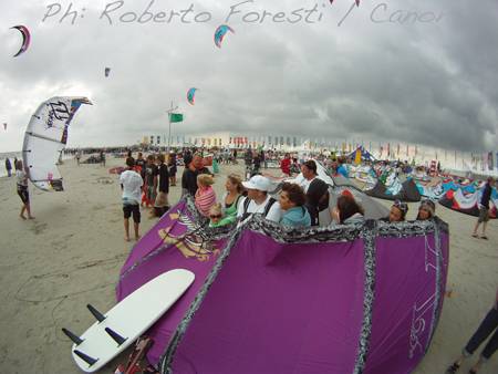 Pro Kiteboard Tour PKRA - DAY 1 Palmolive Kitesurf World Cup 2010 / 11